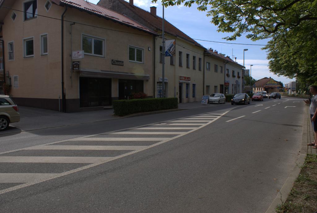 Hostel Jedvaj Krapina Extérieur photo